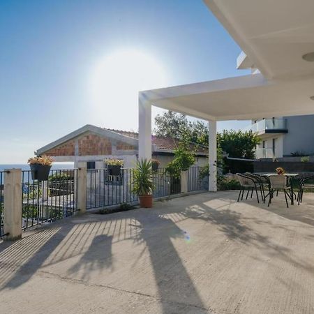 Apartmani Vittoria 巴尔 外观 照片