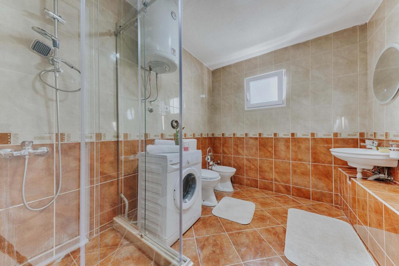 Apartmani Vittoria 巴尔 外观 照片